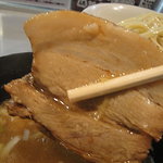 つけめん102 - チャーシュー