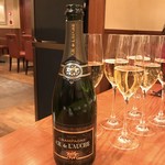 ビストロ 集 - シャンパーニュ：CH de LAUCHE