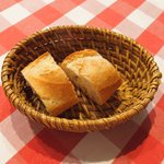 ブラッスリー・グー - メニューB 2376円 のパン