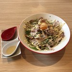 Mari iida - 【2016年12月】期間限定の「ローストポーク油soba＠980円」提供時。