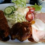 ドライブイン錦 - 錦ランチは豚カツ、ハンバーグ、目玉焼きの布陣！