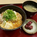 かつてん - ミニかつ丼・味噌汁 410円