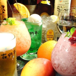 今なら飲み放題がお１人様５００円の追加で出来ちゃいます！！