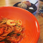 Prugna+Cafe - 小海老とアサリのトマトパスタ