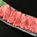 Specially selected part of Kuroge Wagyu beef 1,300 yen (1,180 yen excluding tax)