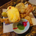 61319376 - 【樋湯葉の揚げ物】