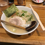 Tonkotsu ramen shoumaru - 