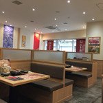 Shabu Shabu Tajimaya Asakusa Rokkusu Sanjiten - 店内は清潔感があります。