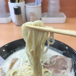 吉風  - 麺アップ