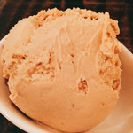 juen - 栗パフェ 材料切れで 泣くあたしに せめてもと 出して いただいた マロンアイス;^_^A 笑笑っ♪