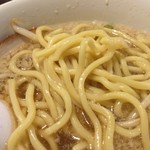 ラーメン405 - 「山ラーメン」麺