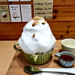 ほうせき箱 - なら琥珀パールミルク氷