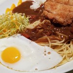 ティーバード カフェ - 目玉焼き付きです。