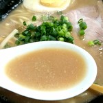 麺好き うるふ - 濃豚醤油【スープ】