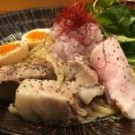 饗 くろ喜 - 富士幻豚のハムと煮豚