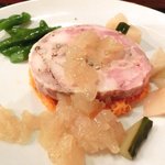 プールトワ - メニューＢ+オプション 1800円 のイタリア産 ウサギのバロンティーヌ