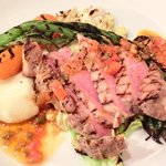 プールトワ - 本日のランチ 1500円 の豚肉のグリル トマトとケッパーのソース