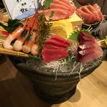 本マグロ専門問屋 とろ鮪 - 