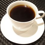 プールトワ - ランチコース 1620円 のコーヒー