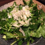 焼肉×もつ鍋 二子玉川 蔵月 - パクチ―サラダ