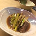 花いち - 【煮物椀】牛肉と葱と牛蒡　鋤焼
