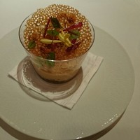 レ セゾン - 甲殻類のクリームとレンズ豆桜エビのクルスティアン