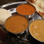 Indo Ajian Dainingu Sathi- - 豆カレー・キーマカレー・海老カレー・ライス