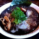 麺倉庫 じだい屋 - じだい屋らーめん・黒(大盛)【Jan.2017】