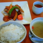 中国料理CHINOIS - 酢豚を選んだら紫芋なんて入ってました＾＾