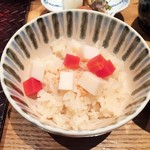 天麩羅 巽 - 新年なので赤い人参と白い烏賊