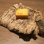 ラチュレ - 栗のガトー。これは素朴すぎ？