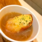 ミバショウ - オニオングラタンスープ