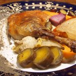 プールトワ - ランチコース 1920円 の鴨もも肉のコンフィー