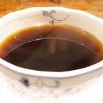 プールトワ - ランチコース 1920円 のコーヒー