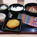 ゆで太郎 - 納豆 360円（納豆、生卵、かけそば、ご飯）+　コロッケ（無料クーポン券利用）