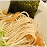 麺's食堂 粋蓮 - スルスルっとした口当たりの麺。