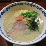 長崎らーめん 西海製麺所 - 「らーめん 西海(\480)」。