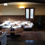 亀の井別荘 - 談話室