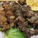 鳥百 - かわ串・ずり