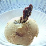 Shirin Fan Ron Yun - コーヒーマロンのアイスクリーム
