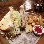 グッドネイバーズコーヒー - グリルチキンサンド