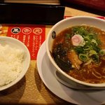 十三ラーメン - 黒ラーメン＆ライス