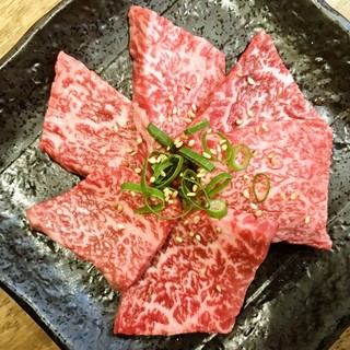 Koshu beef with concentrated flavor! !