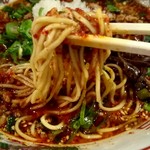 山嵐黒虎 - 「赤」極細麺アップ