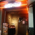 Kitchen &Bar with Hard Rock music ORANGE-ROOM浅草 - 