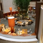 Shangri-La's Far Eastern Plaza Hotel - 