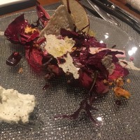 オッジ ダルマット 西麻布店 - 確かシカのサラダだったと思います。