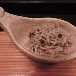 面 - ちりめん山椒