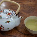 ヒット焼 甘味処 けやき屋 - お茶