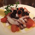 ラピュタザフランダーステイル - 薄切り蛸とトマトのオリーブマリネ 